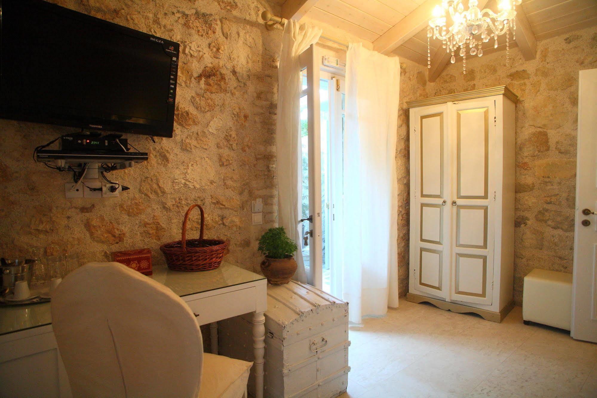 The Aigli Hotel Lefkada City Exterior photo